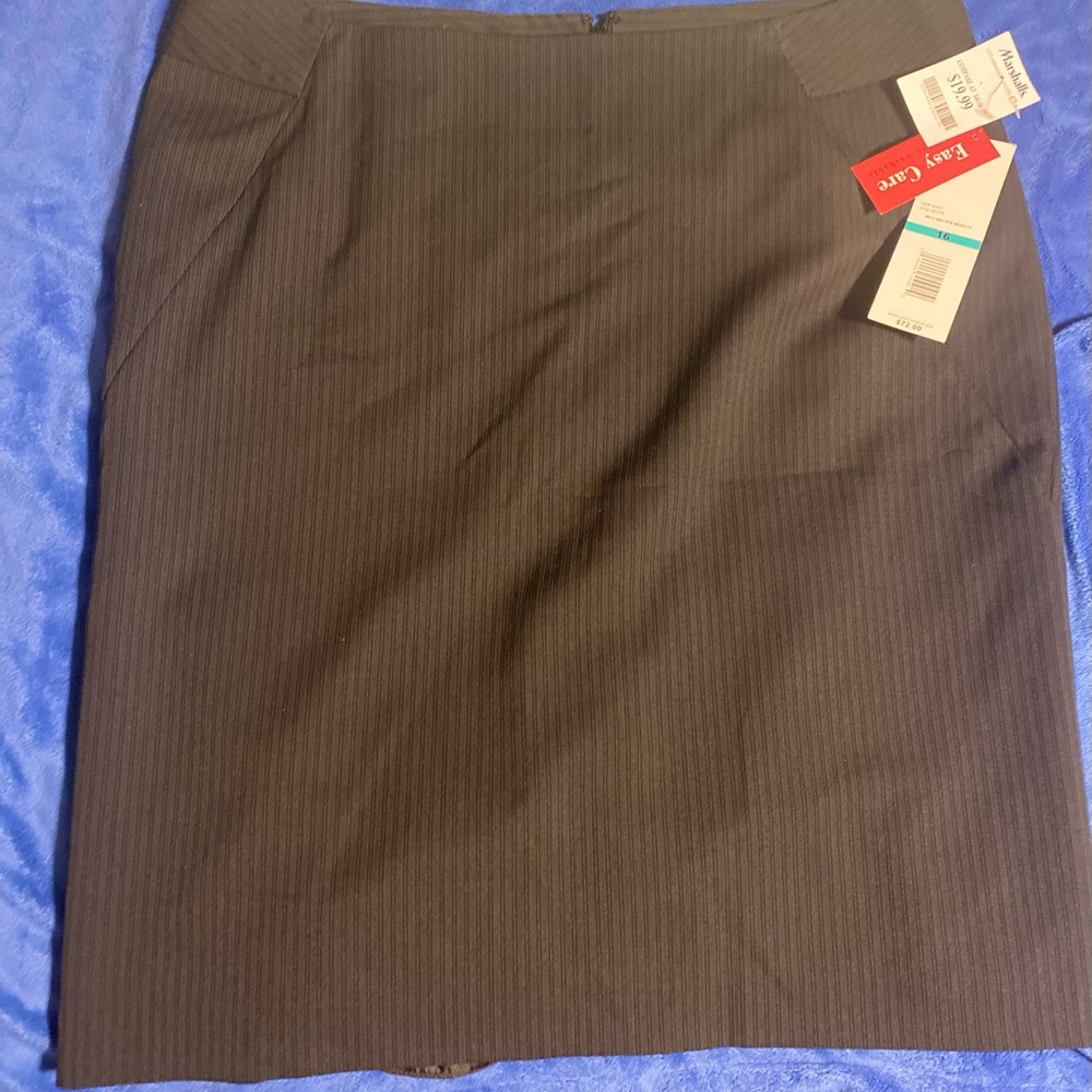 Rafaela - Women’s black skirt NWT